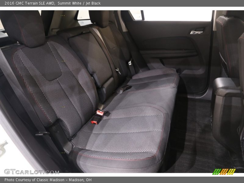 Summit White / Jet Black 2016 GMC Terrain SLE AWD