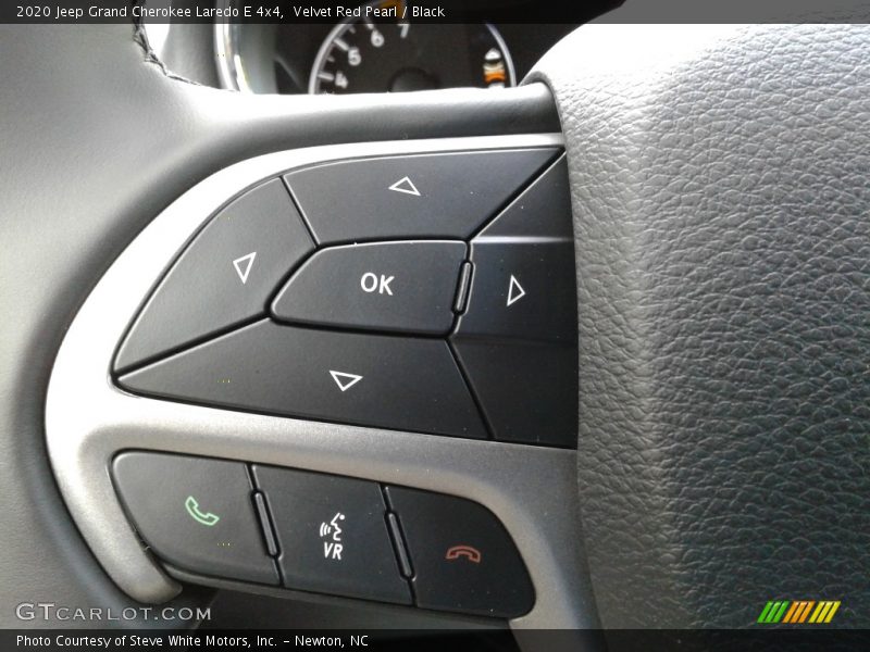 Velvet Red Pearl / Black 2020 Jeep Grand Cherokee Laredo E 4x4