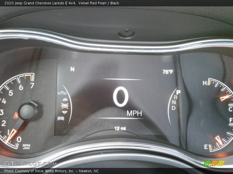 Velvet Red Pearl / Black 2020 Jeep Grand Cherokee Laredo E 4x4