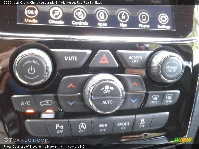 Velvet Red Pearl / Black 2020 Jeep Grand Cherokee Laredo E 4x4