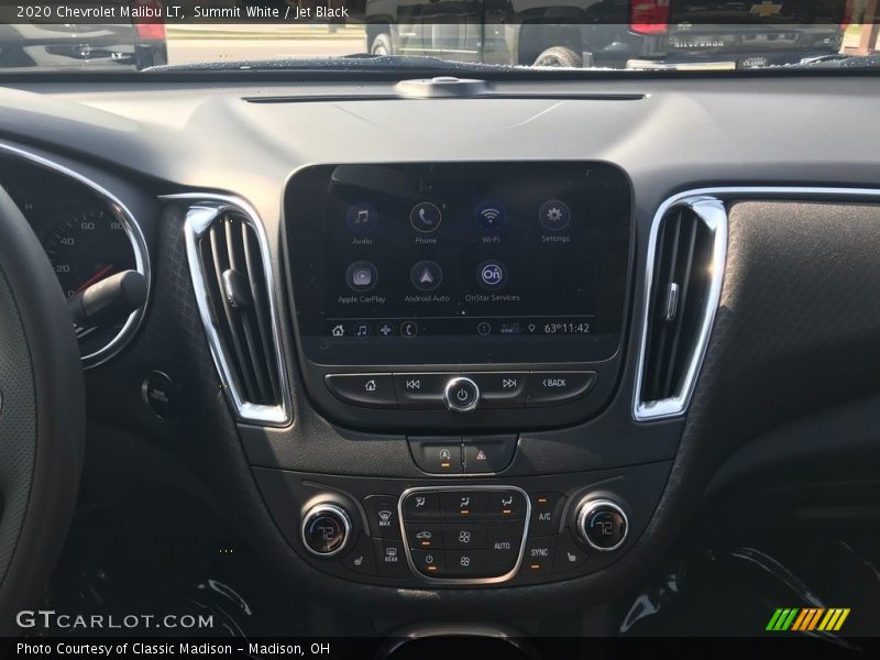 Controls of 2020 Malibu LT