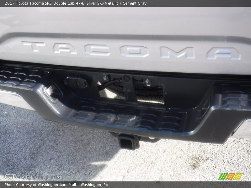 Silver Sky Metallic / Cement Gray 2017 Toyota Tacoma SR5 Double Cab 4x4