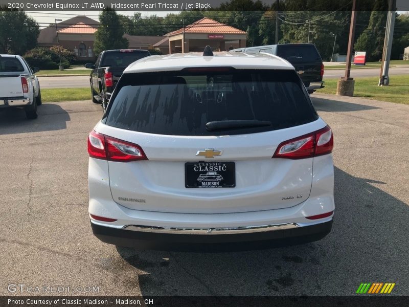 Iridescent Pearl Tricoat / Jet Black 2020 Chevrolet Equinox LT AWD