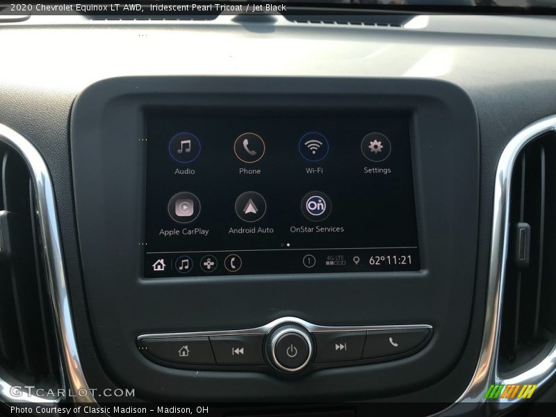 Iridescent Pearl Tricoat / Jet Black 2020 Chevrolet Equinox LT AWD