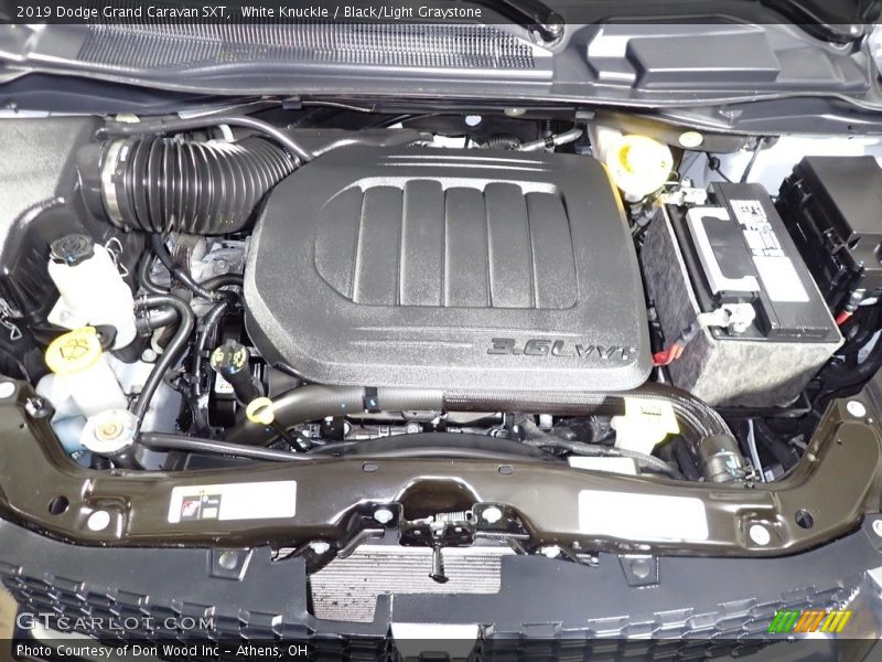 White Knuckle / Black/Light Graystone 2019 Dodge Grand Caravan SXT