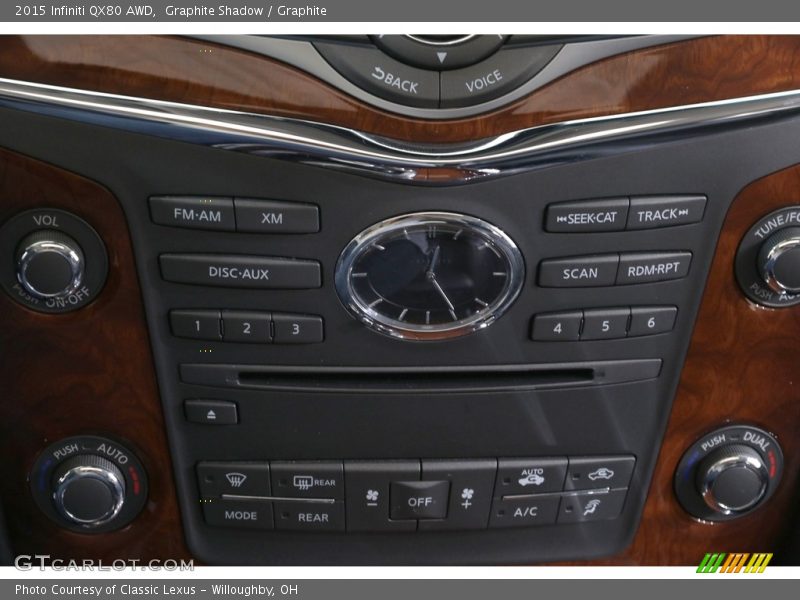 Controls of 2015 QX80 AWD