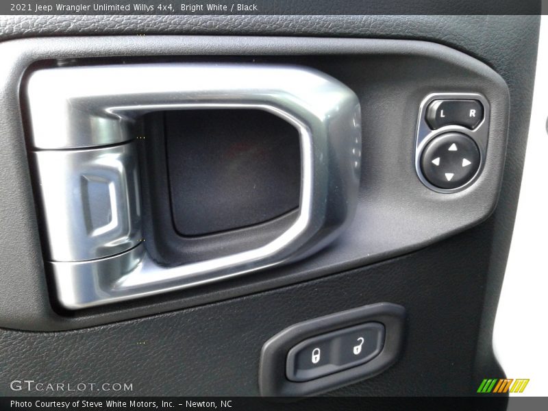 Bright White / Black 2021 Jeep Wrangler Unlimited Willys 4x4