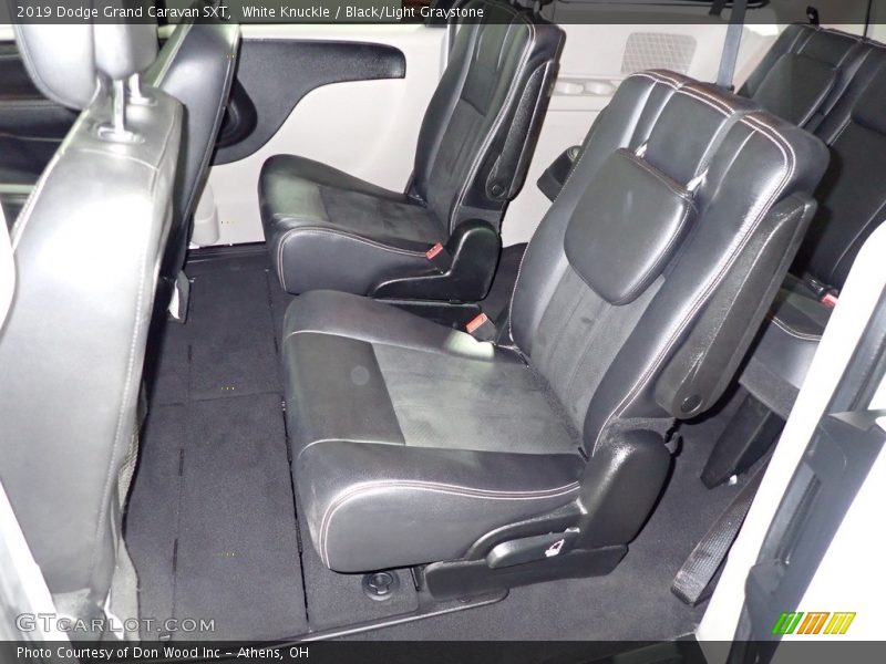 White Knuckle / Black/Light Graystone 2019 Dodge Grand Caravan SXT