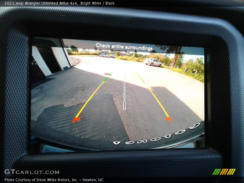 Bright White / Black 2021 Jeep Wrangler Unlimited Willys 4x4