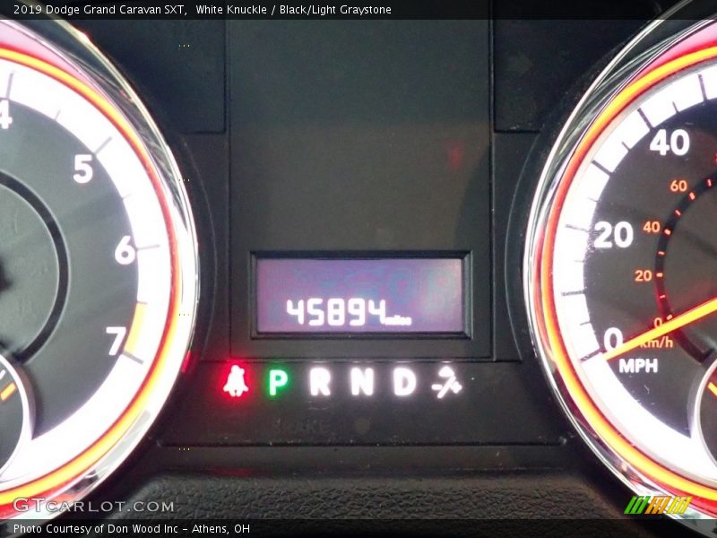 White Knuckle / Black/Light Graystone 2019 Dodge Grand Caravan SXT