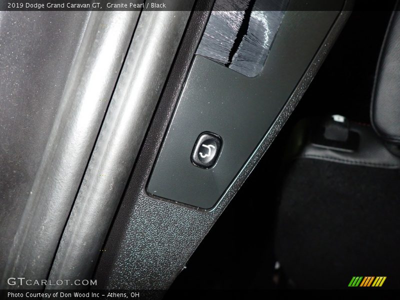 Granite Pearl / Black 2019 Dodge Grand Caravan GT