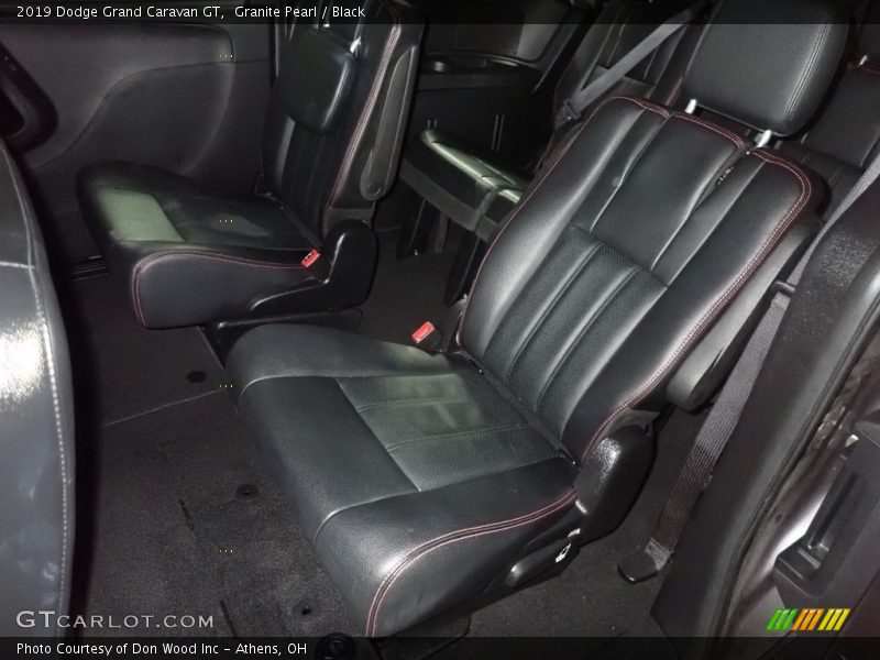 Granite Pearl / Black 2019 Dodge Grand Caravan GT
