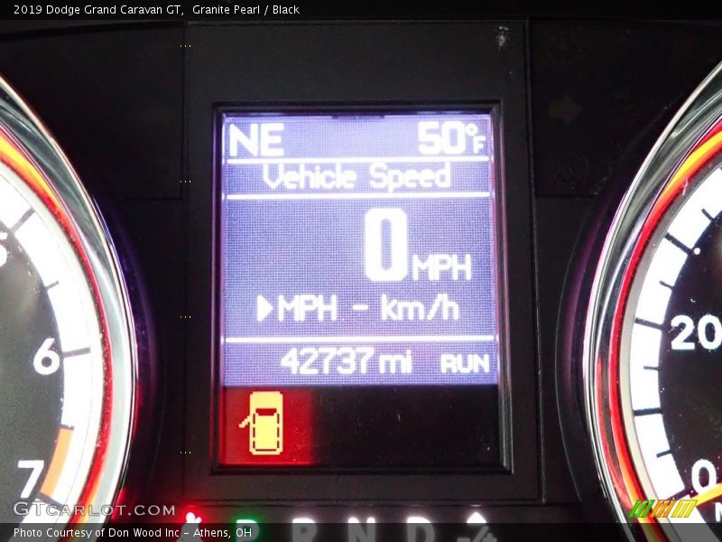 Granite Pearl / Black 2019 Dodge Grand Caravan GT