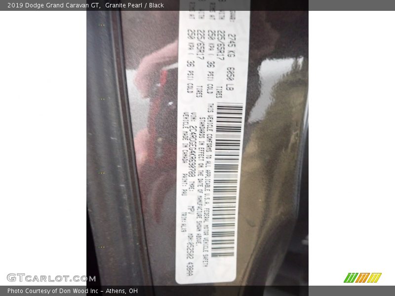 Granite Pearl / Black 2019 Dodge Grand Caravan GT