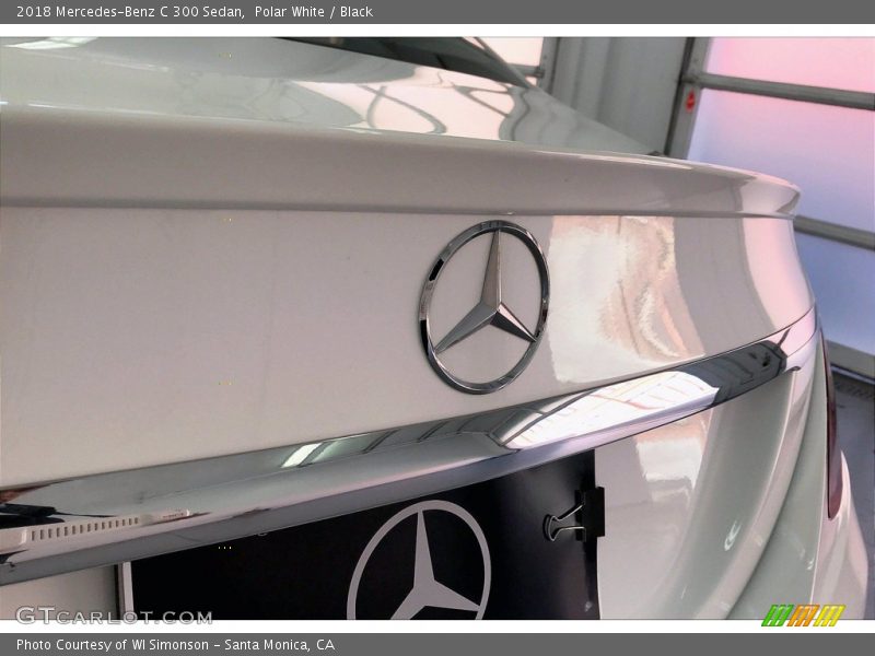 Polar White / Black 2018 Mercedes-Benz C 300 Sedan