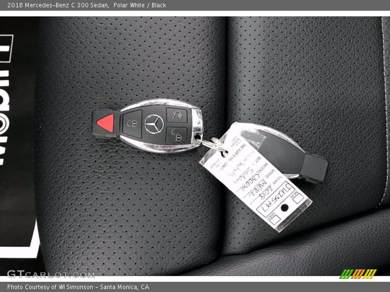 Polar White / Black 2018 Mercedes-Benz C 300 Sedan