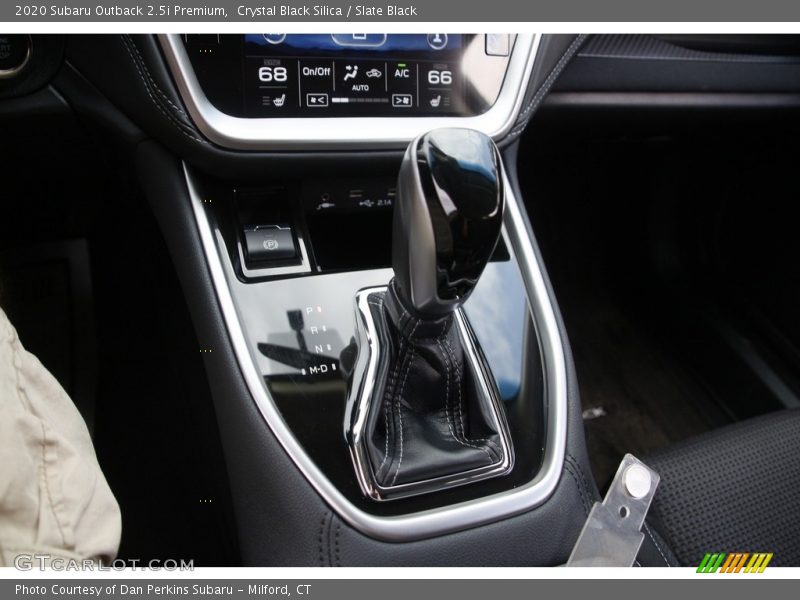 Crystal Black Silica / Slate Black 2020 Subaru Outback 2.5i Premium