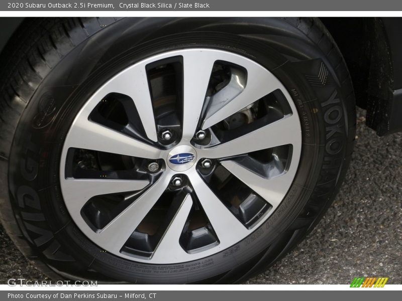 Crystal Black Silica / Slate Black 2020 Subaru Outback 2.5i Premium