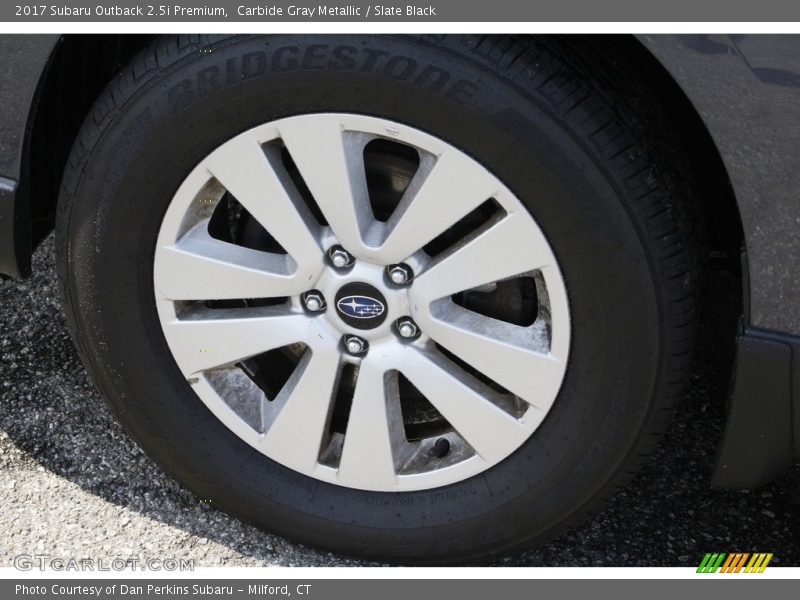 Carbide Gray Metallic / Slate Black 2017 Subaru Outback 2.5i Premium