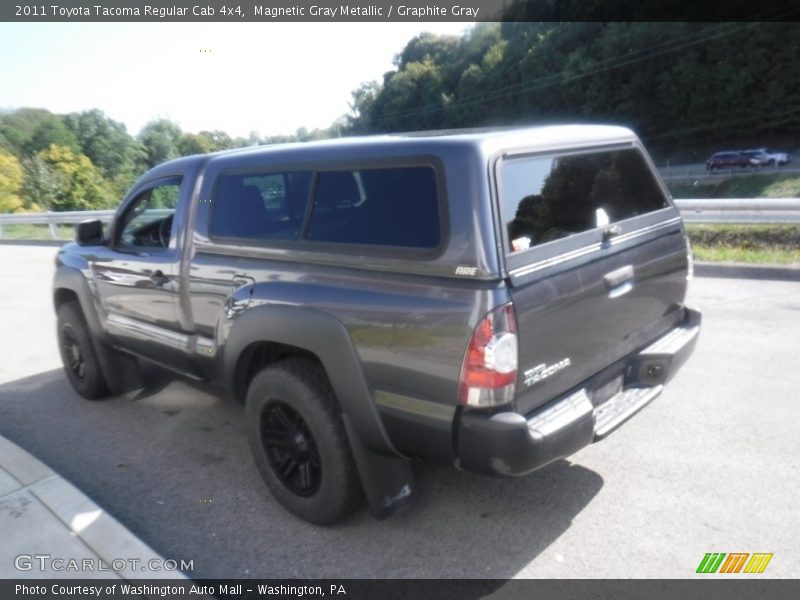 Magnetic Gray Metallic / Graphite Gray 2011 Toyota Tacoma Regular Cab 4x4