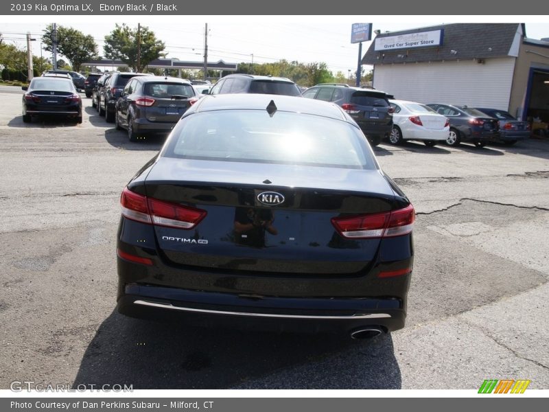 Ebony Black / Black 2019 Kia Optima LX