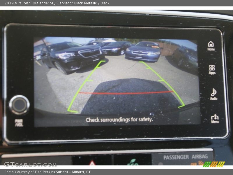 Labrador Black Metallic / Black 2019 Mitsubishi Outlander SE