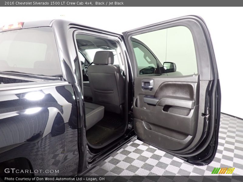 Black / Jet Black 2016 Chevrolet Silverado 1500 LT Crew Cab 4x4
