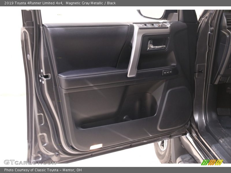 Magnetic Gray Metallic / Black 2019 Toyota 4Runner Limited 4x4