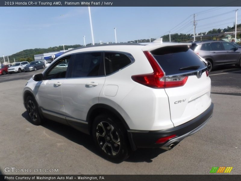 Platinum White Pearl / Ivory 2019 Honda CR-V Touring AWD