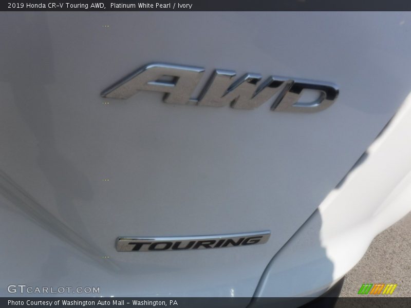 Platinum White Pearl / Ivory 2019 Honda CR-V Touring AWD