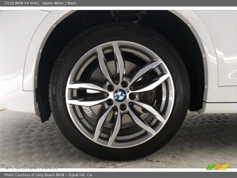 Alpine White / Black 2018 BMW X4 M40i