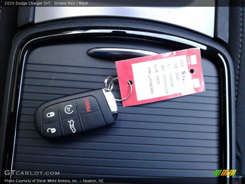 Octane Red / Black 2020 Dodge Charger SXT