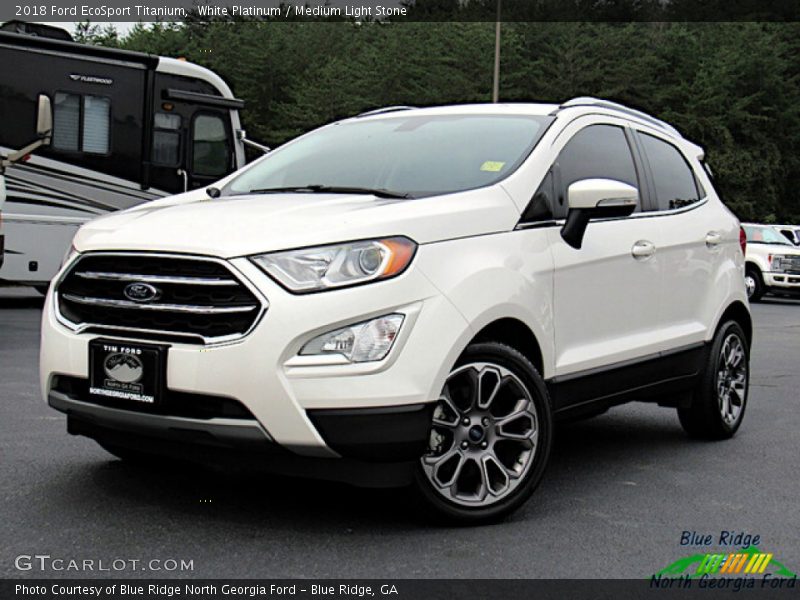 Front 3/4 View of 2018 EcoSport Titanium