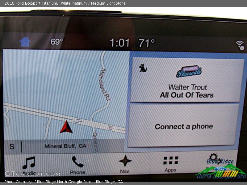 White Platinum / Medium Light Stone 2018 Ford EcoSport Titanium