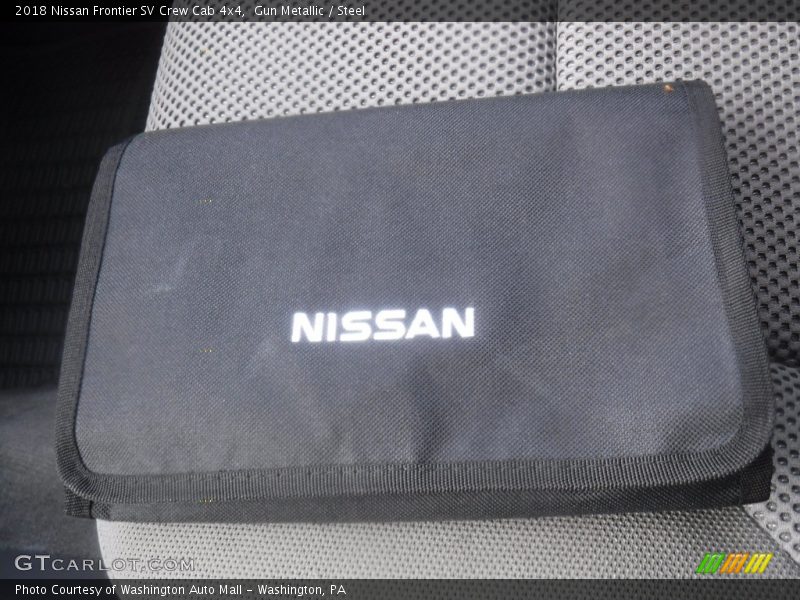 Gun Metallic / Steel 2018 Nissan Frontier SV Crew Cab 4x4