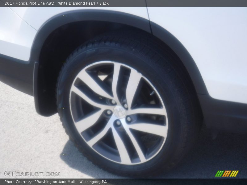 White Diamond Pearl / Black 2017 Honda Pilot Elite AWD