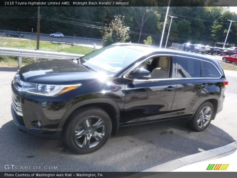 Midnight Black Metallic / Almond 2018 Toyota Highlander Limited AWD