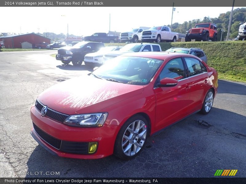 Front 3/4 View of 2014 Jetta GLI