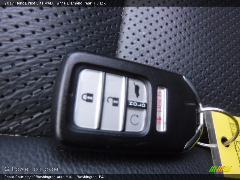 White Diamond Pearl / Black 2017 Honda Pilot Elite AWD