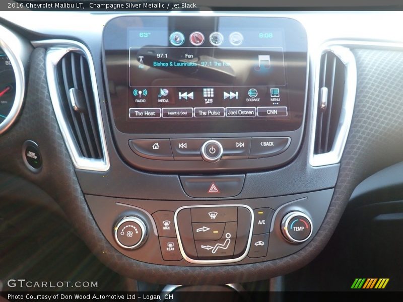 Champagne Silver Metallic / Jet Black 2016 Chevrolet Malibu LT