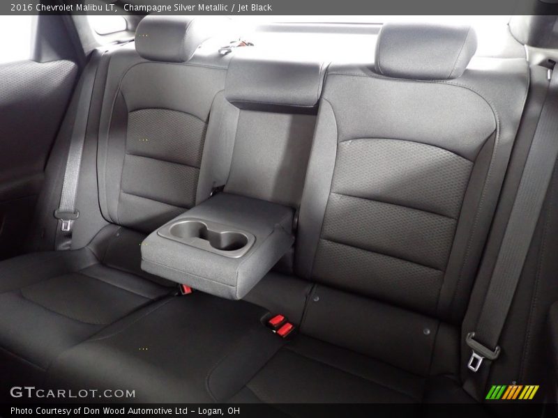 Champagne Silver Metallic / Jet Black 2016 Chevrolet Malibu LT