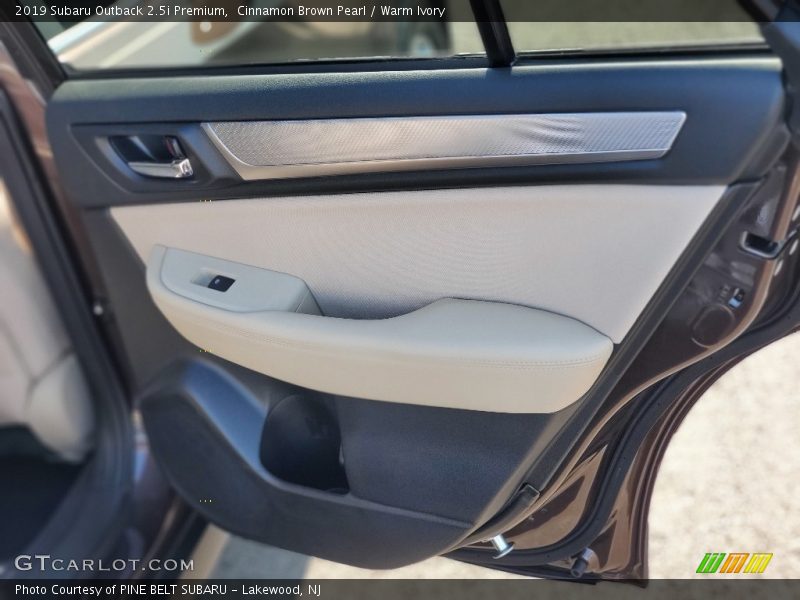 Cinnamon Brown Pearl / Warm Ivory 2019 Subaru Outback 2.5i Premium