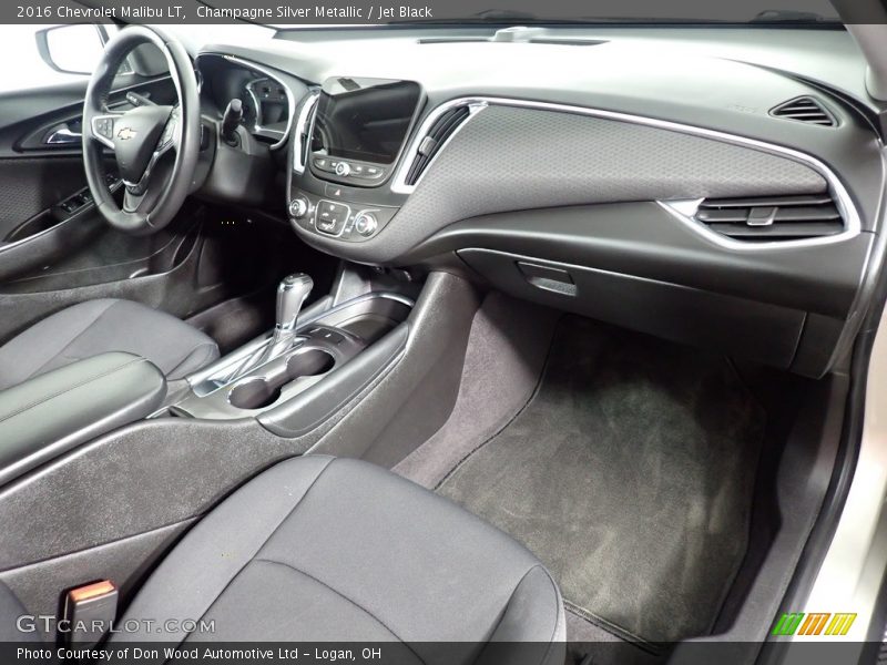 Champagne Silver Metallic / Jet Black 2016 Chevrolet Malibu LT