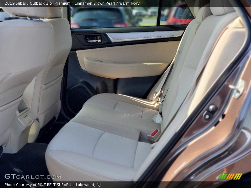 Cinnamon Brown Pearl / Warm Ivory 2019 Subaru Outback 2.5i Premium