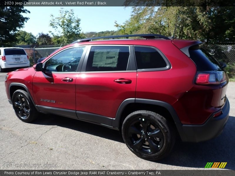 Velvet Red Pearl / Black 2020 Jeep Cherokee Altitude 4x4