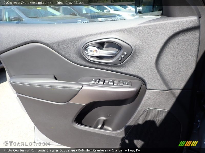 Sting-Gray / Black 2020 Jeep Cherokee Limited 4x4