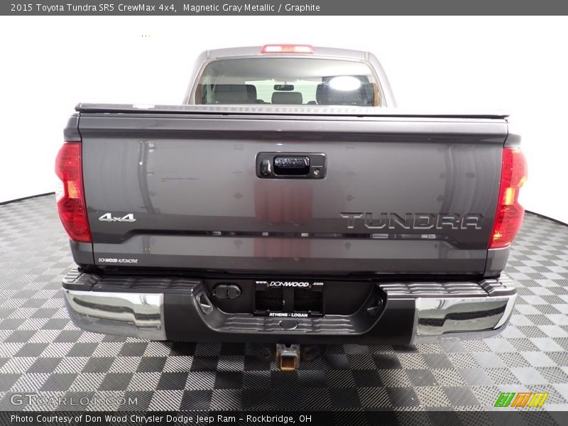 Magnetic Gray Metallic / Graphite 2015 Toyota Tundra SR5 CrewMax 4x4