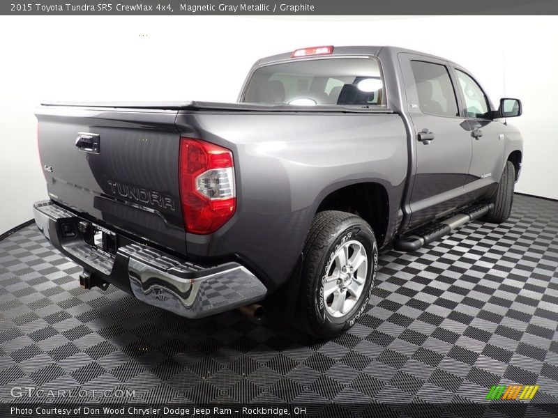 Magnetic Gray Metallic / Graphite 2015 Toyota Tundra SR5 CrewMax 4x4