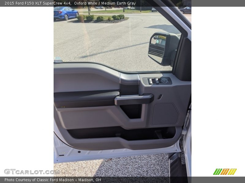 Oxford White / Medium Earth Gray 2015 Ford F150 XLT SuperCrew 4x4
