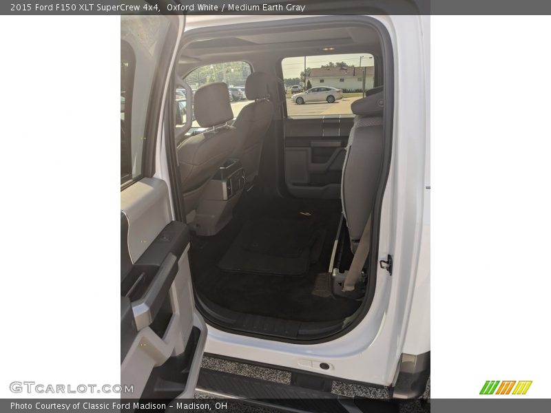 Oxford White / Medium Earth Gray 2015 Ford F150 XLT SuperCrew 4x4